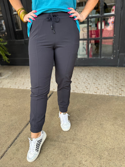 Off Duty Joggers - Black