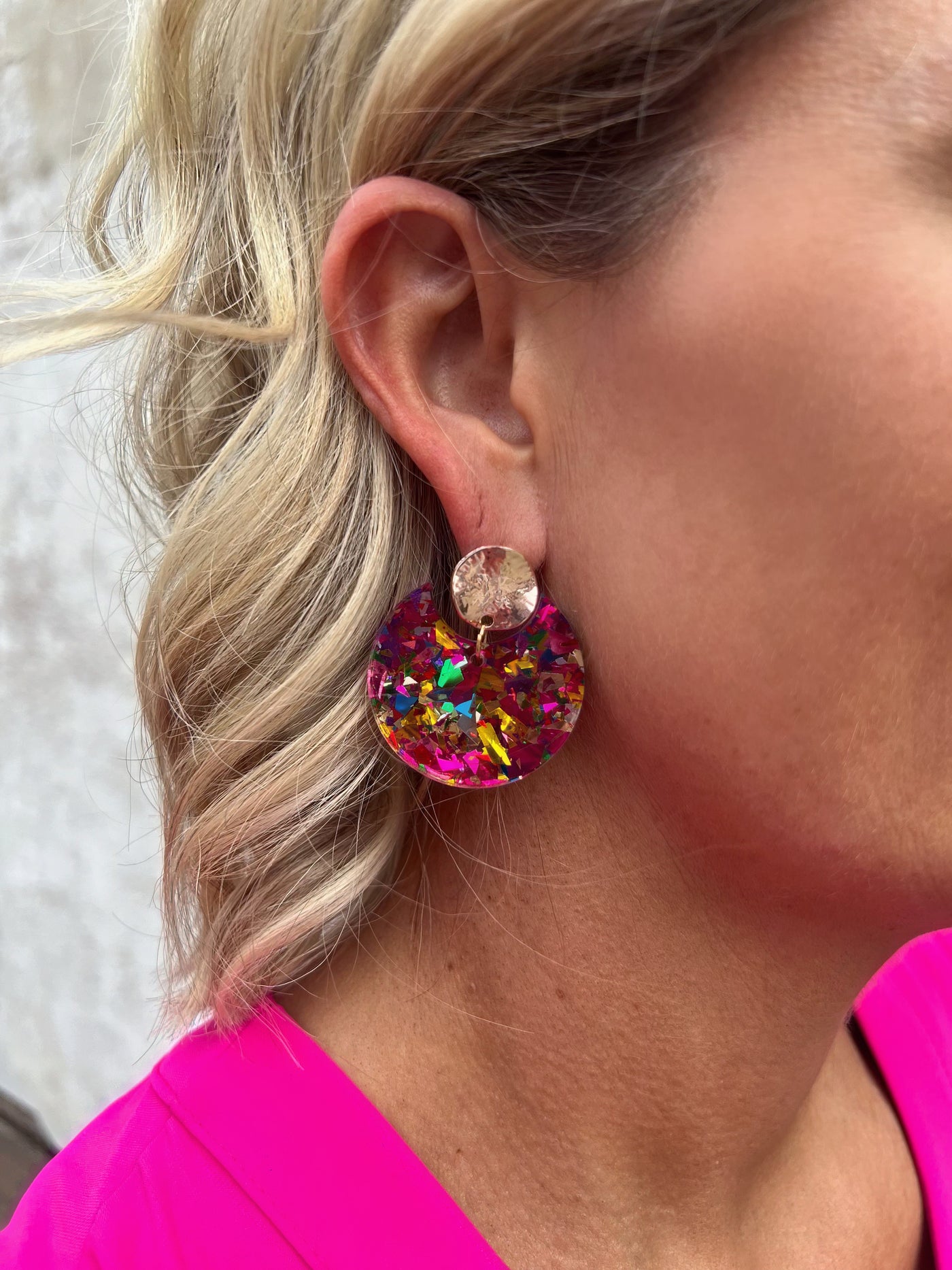 The Preppy Round Earring