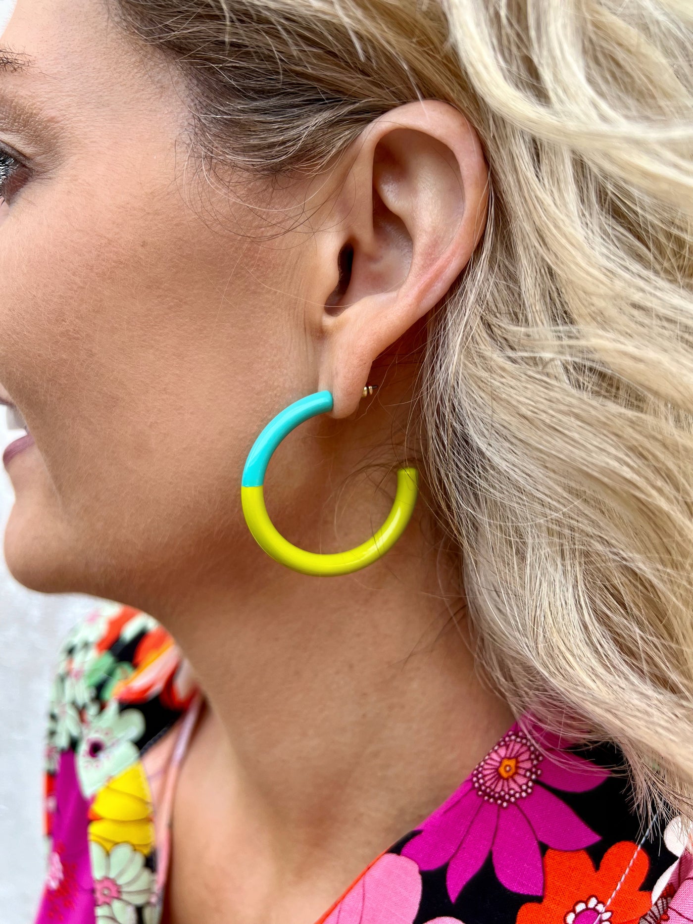 Color Block Hoop Earrings Med in Aqua & Lime | Accessory Jane